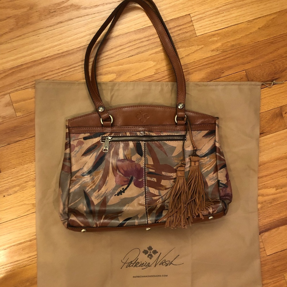 Patricia Nash Poppy Tote Verbena Palm Leaf